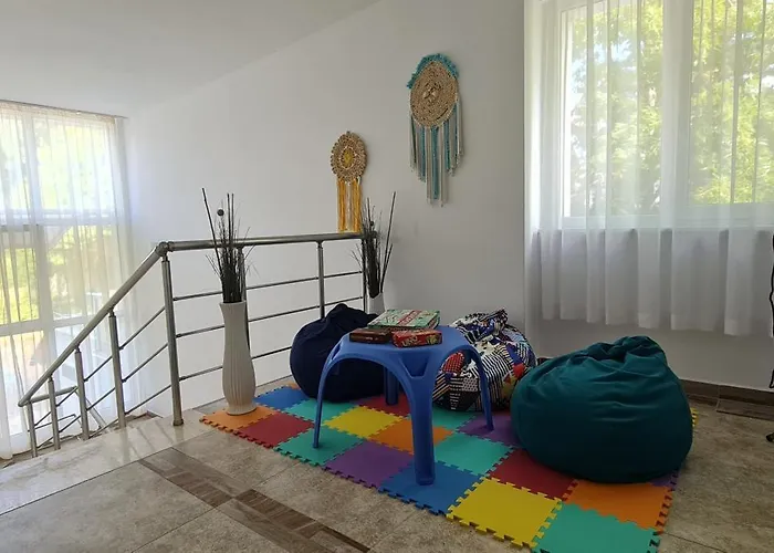 чар Приморско